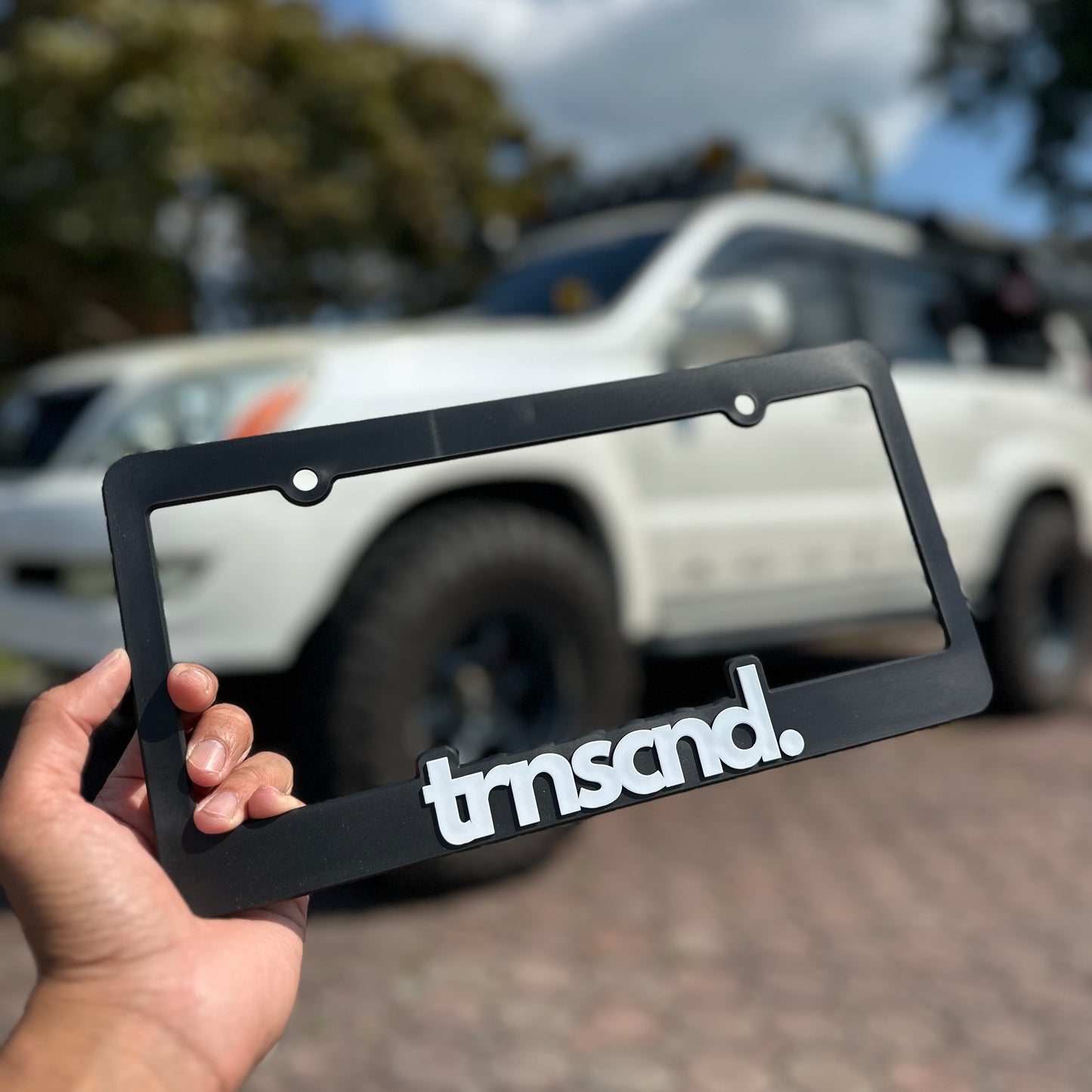 LICENSE PLATE FRAME